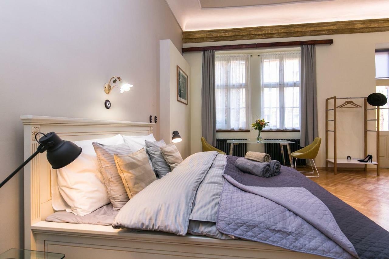 Apartamento Nebovidy I - Historic Centre - Terrace - Air Conditioning *