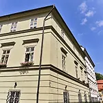 Apartment Nebovidy I - Historic Centre - Terrace - Air Conditioning